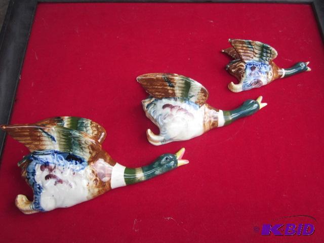 Set of (3) vintage ceramic geese wall pockets...