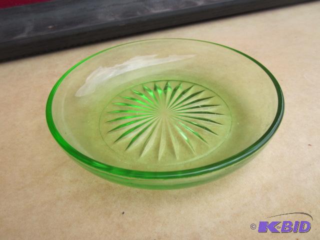 5 inch Uranium Depression green glass bowl.&n...