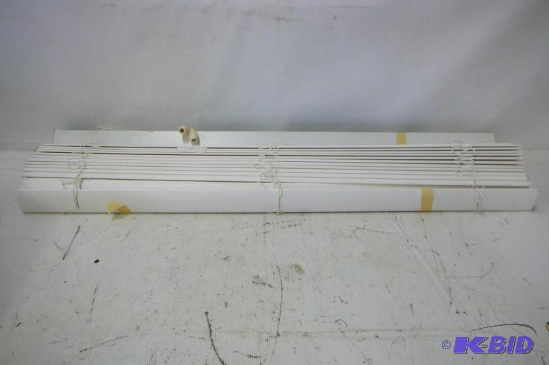 1 Window blind White size 36&quot wide x 70&...