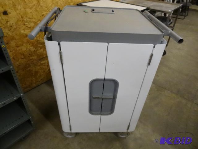lot 11 image: Lap Top Charging Cart. Holds 20 Laptops. Outl...