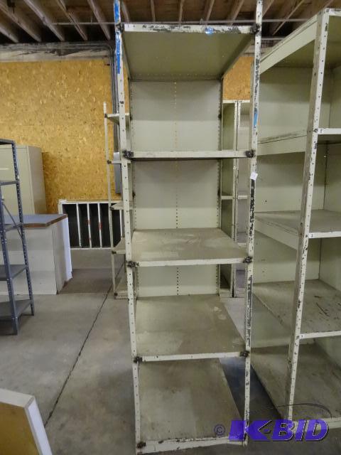 lot 133 image: Metal Shelving Unit 24 x 30 x 87...