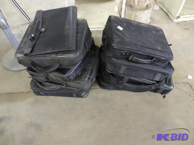 lot 139 image: Lap Top Cases...