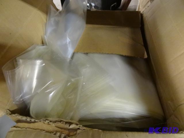 lot 178 image: Plastic Bags. At Least 1000 16 x 12...