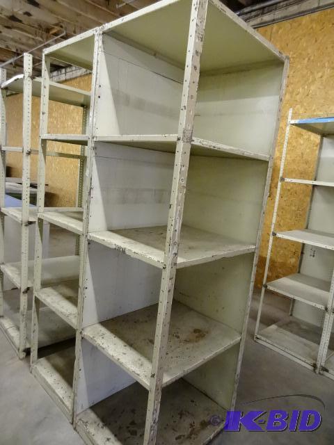 lot 52 image: Metal Shelving Unit 48 x 30 x 87...
