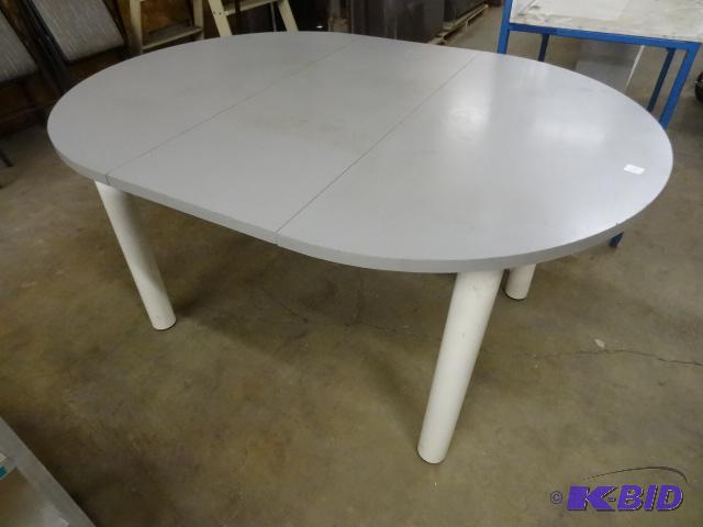 lot 74 image: Table. One Leg needs to be screwed on. 59 x 4...