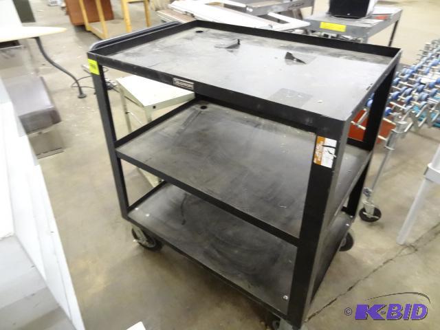 lot 92 image: Metal AV Cart. 40 x 28 x 44...
