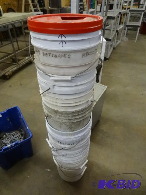 lot 94 image: 5 Gal. Buckets...