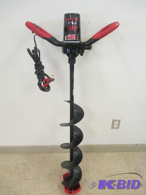 lot 00038 image: Strike Master 208 Electra Auger Ice Fishing