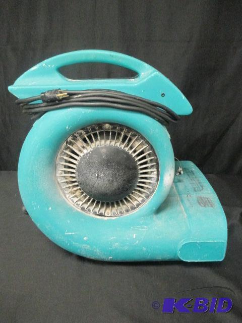 lot 00082 image: Turbo Paint Dryer Painting Tool Blower Works