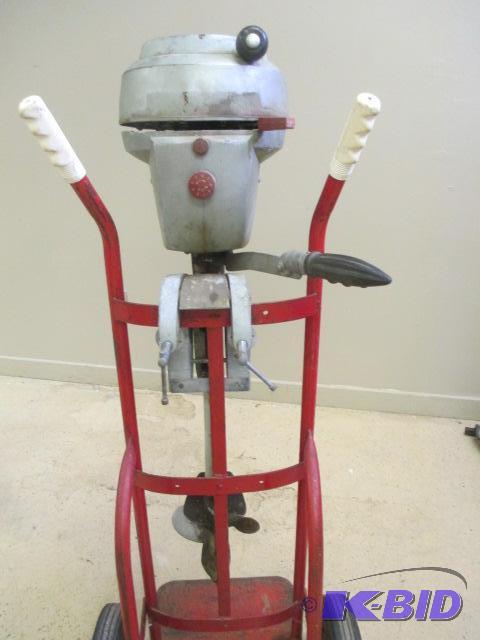 lot 00087 image: Scott-Atwater Vintage Outboard Motor 1947 7 12hp