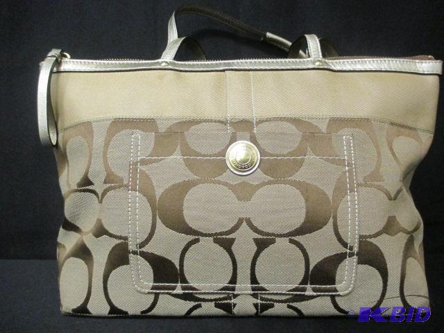 lot 2 image: Authentic Coach Signature Stripe Tote Handbag Purse M0768-11691