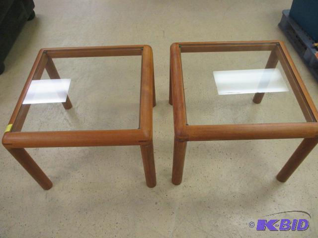lot 77 image: Pair of Danish Teak End Tables Glass Top