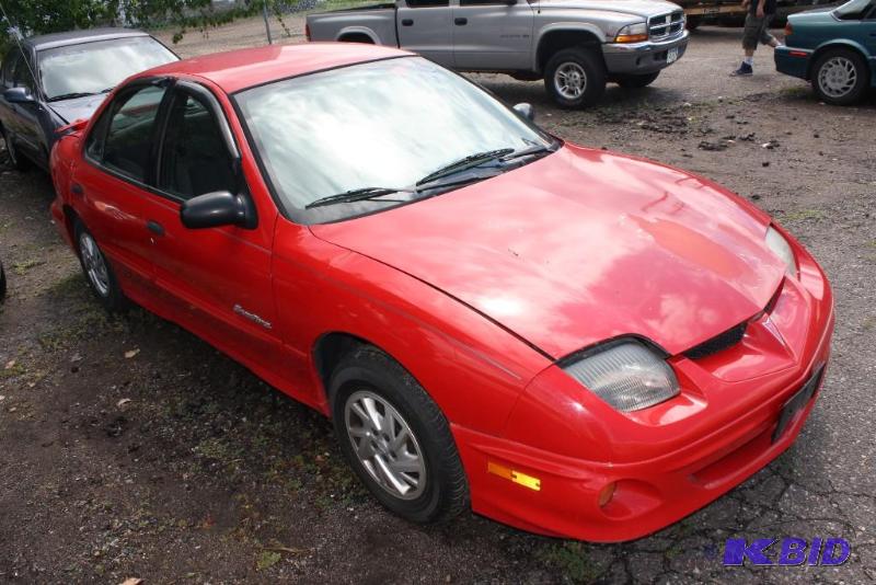 lot 21 image: 2000 PONTIAC SUNFIRE SE VIN 1G2JB5248Y740155...