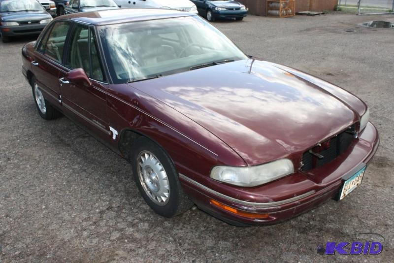 lot 30 image: 1997 BUICK LESABRE VIN 1G4HR52K6VH521216, Mi...
