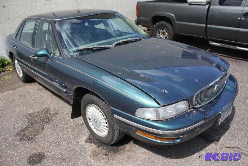 lot 33 image: 1997 BUICK LESABRE VIN 1G4HP52K3VH406384, Mi...