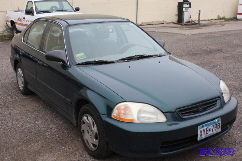 lot 37 image: 1997 HONDA CIVIC VIN 1HGEJ6572VL010645, Mile...
