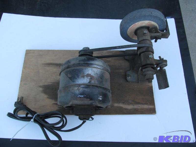 Table grinder with good working motor....