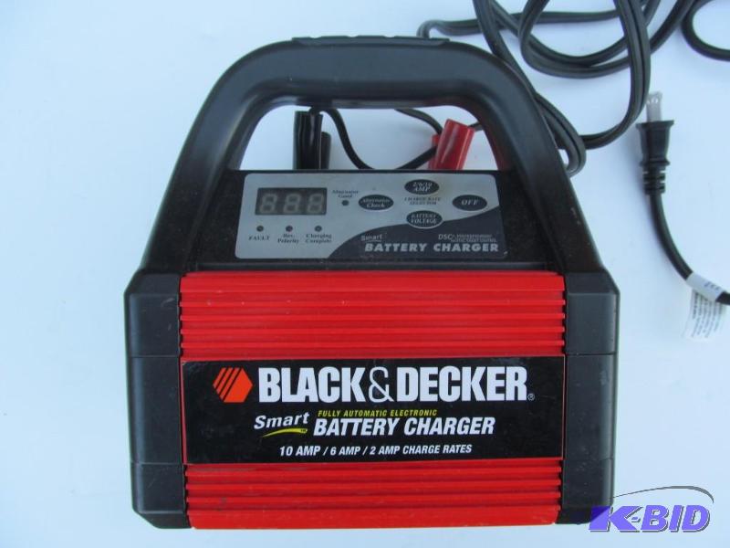 BLACK & DECKER Smart Battery Maintainer at