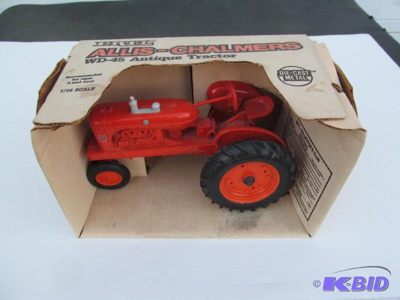 Allis Chalmers,&nbspWD-45&nbspAntique Tract...