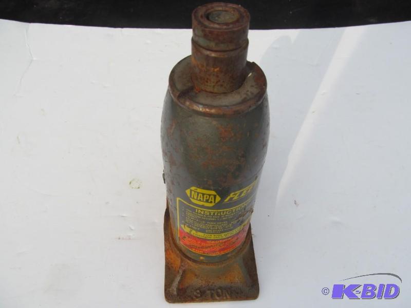 3 Ton Bottle Jack....