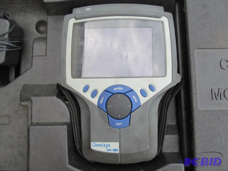 Genisys automotive scanner.   Needs to be se...