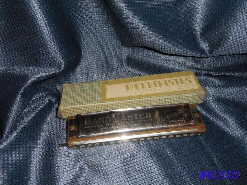 lot 102 image: Bandmaster Chromatic