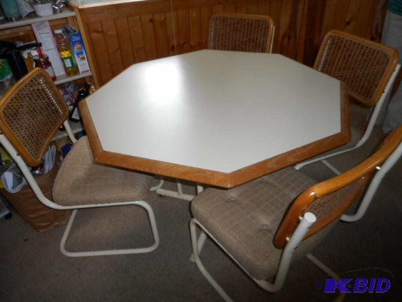 lot 121 image: Table and Chairs