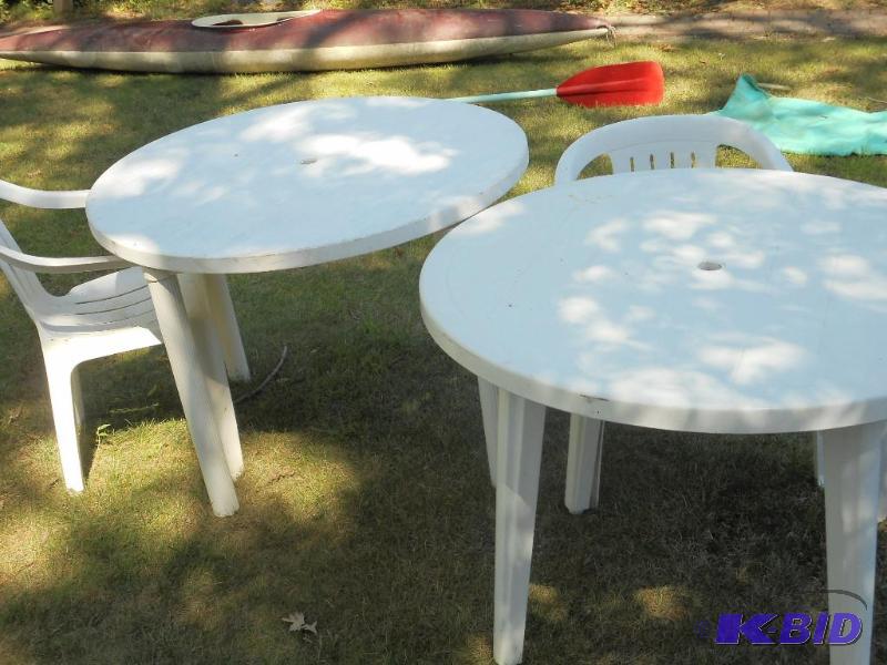 lot 161 image: Plastic Tables and chairs
