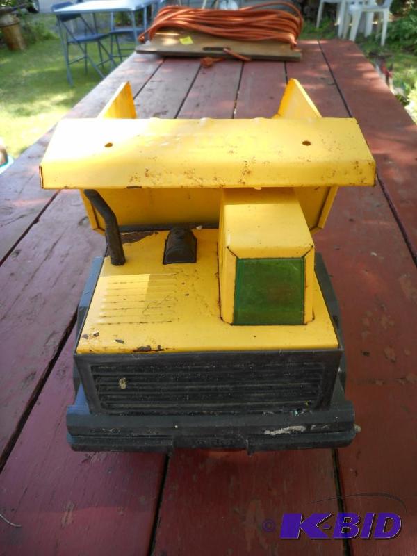 lot 188 image: Tonka Truck