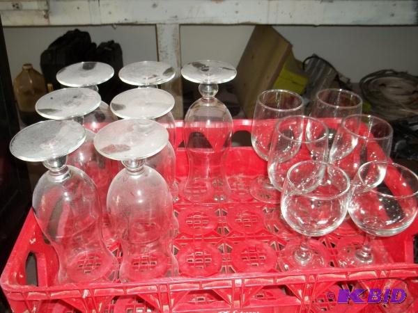 7 daqari glasses and 6 wine glasses...