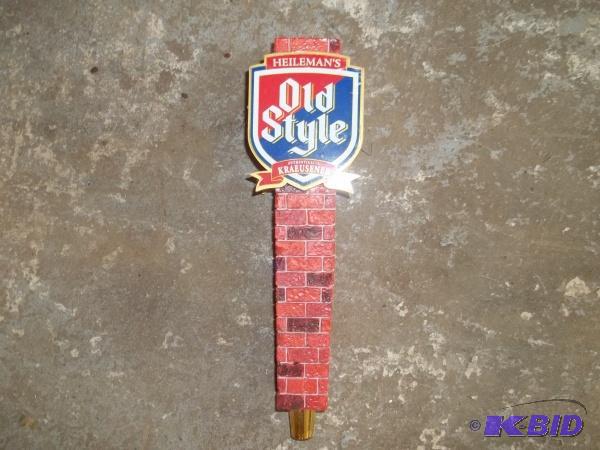 Heilemens Old Style bar tap...