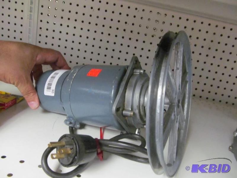 lot 30 image: Slo-Syn Driving Motor #BM101003