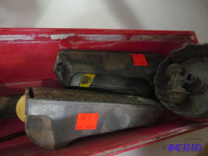 lot 60 image: lot of sanding and scraping