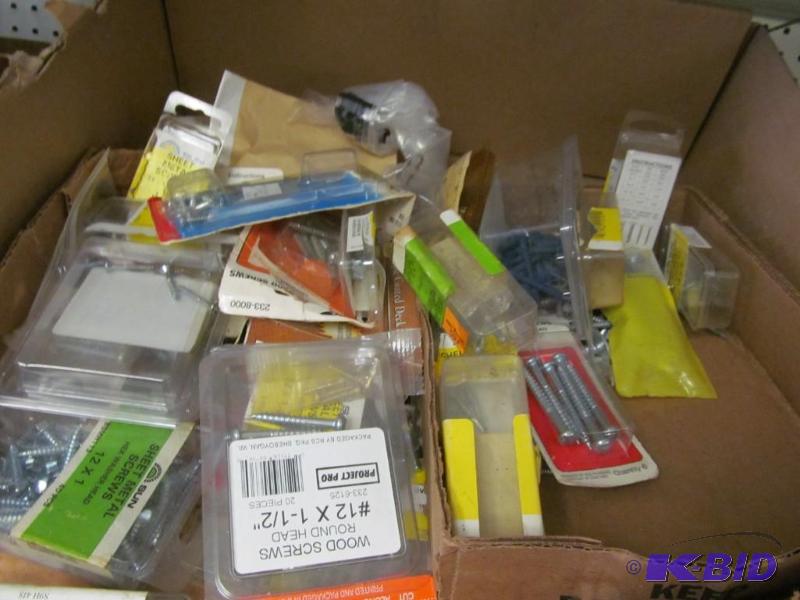 lot 73 image: lot of misc screws and nails ect