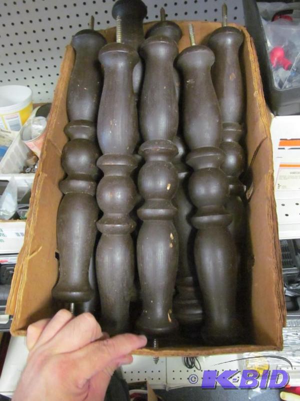 lot 86 image: lot of wood spindles and shelf brackets