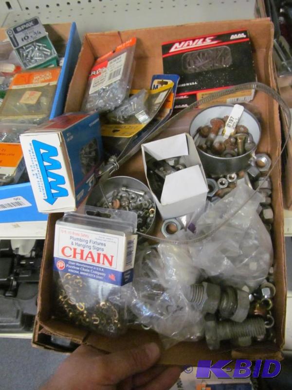 lot 89 image: lot of misc screws and nails ect