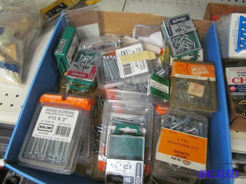 lot 90 image: lot of misc screws and nails ect