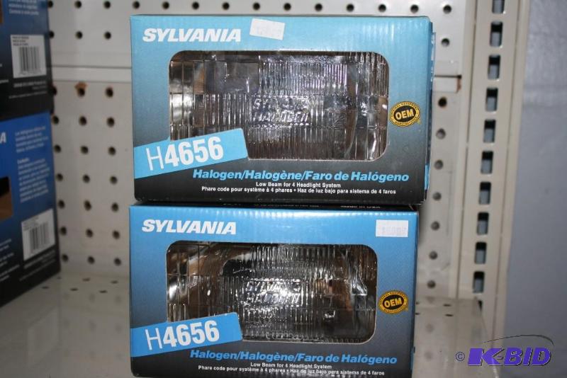Lot of (2) Sylvania Halogen Headlights - Part...