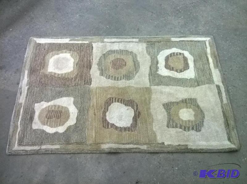 Rug