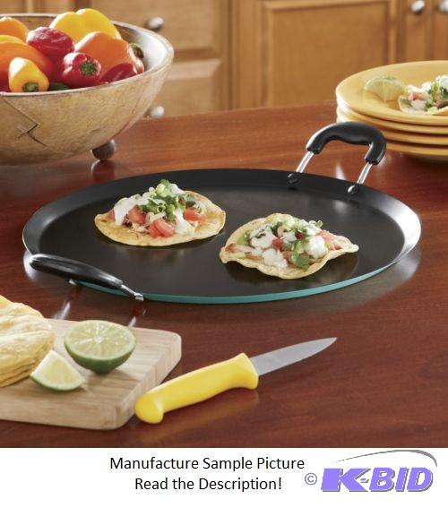 Teal colored Pizza Pan -&nbspIngrid Hoffmann...