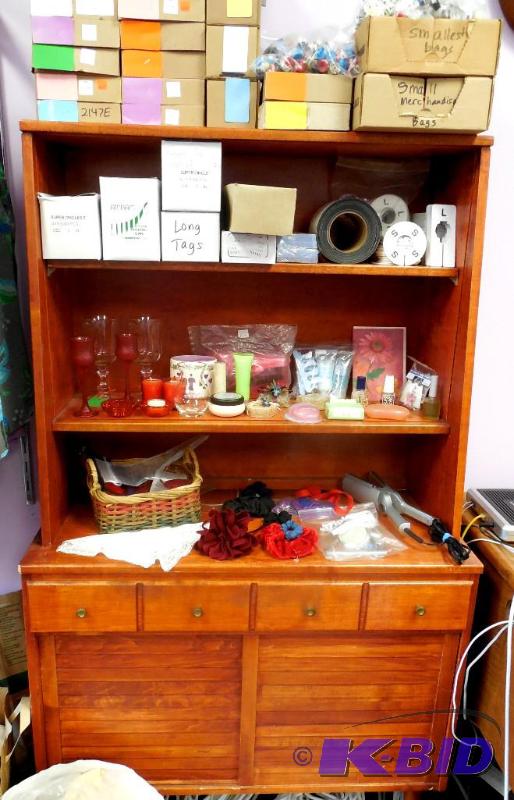 2 Piece Hutch Including All Items Pictured