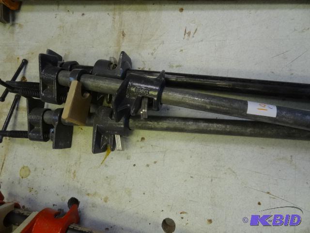 24&quot pipe clamp x3...