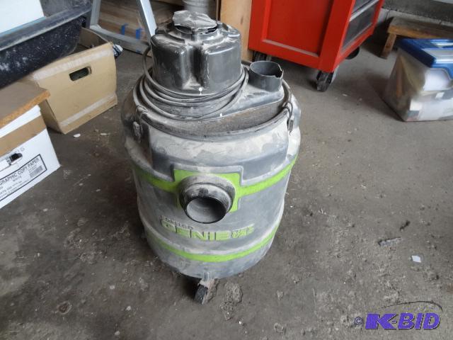 Genie Wet Dry Vac...