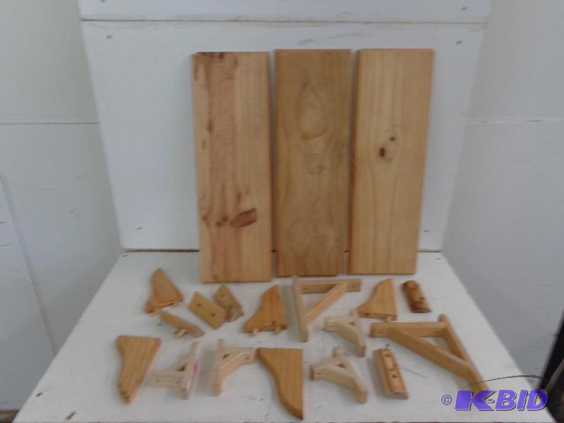 lot 103 image: (3) 22.5" Corner Shelves (Dissembled) Wo...