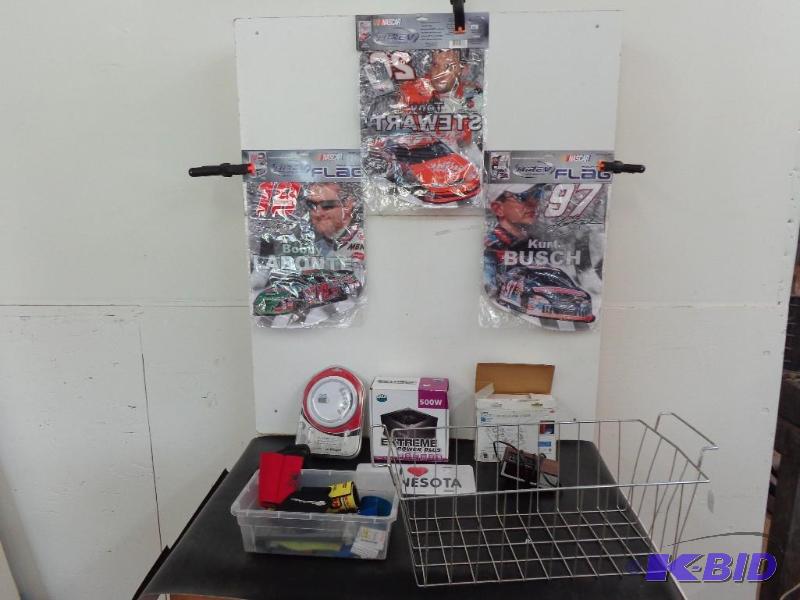lot 120 image: RCA Signal Sender, Power Supply, CD Player an...