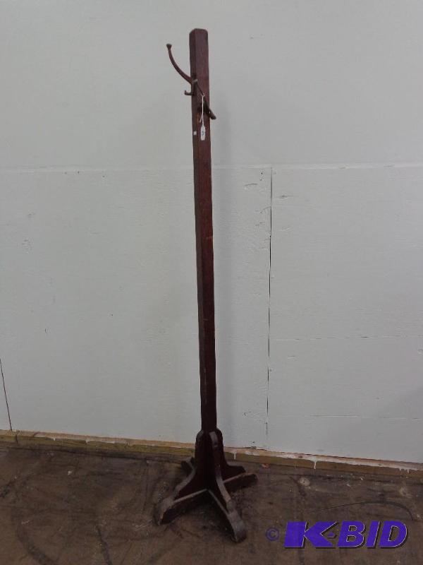 lot 130 image: Coat Rack 3 Hooks can fit 4 (need tightening)...