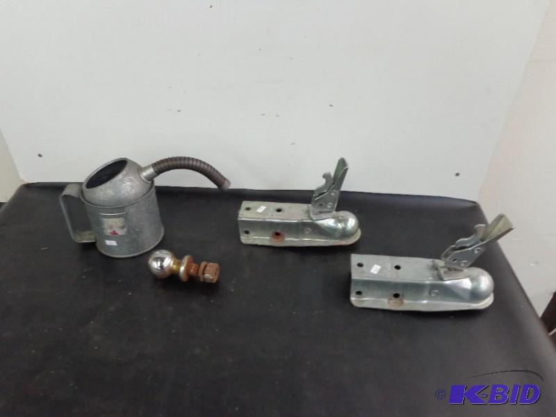 lot 145 image: Ball Receivers and 5" Oil Can (1) 78&qu...