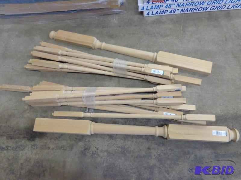 lot 170 image: (24) 39" Colonial Balusters Hemlock (1) ...