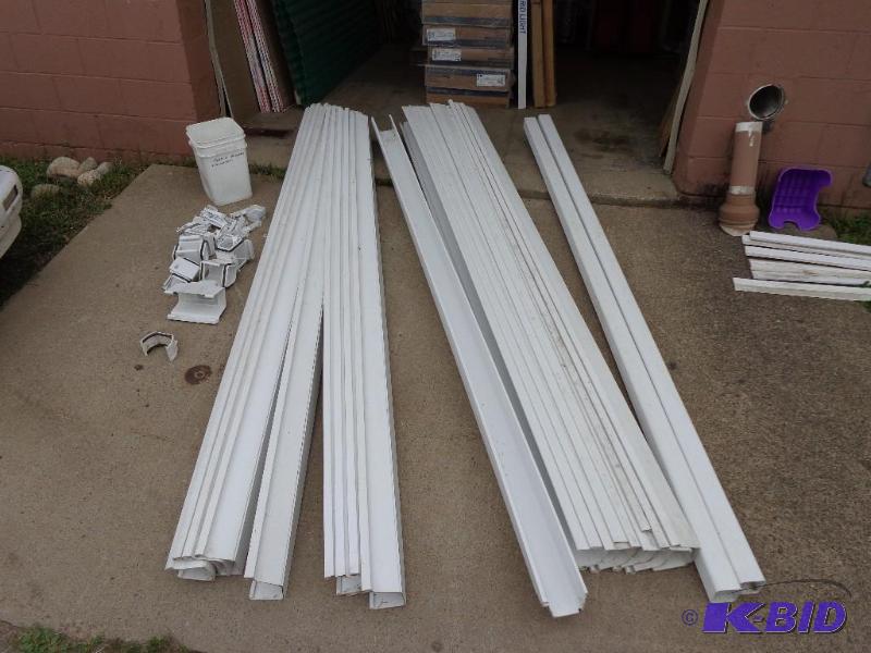 lot 172 image: Plastic Rain Gutters (20) 10Ft&nbspGutters W...