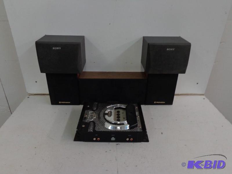 lot 32 image: Wall Mount Radio, and Assorted Speakers (2) P...